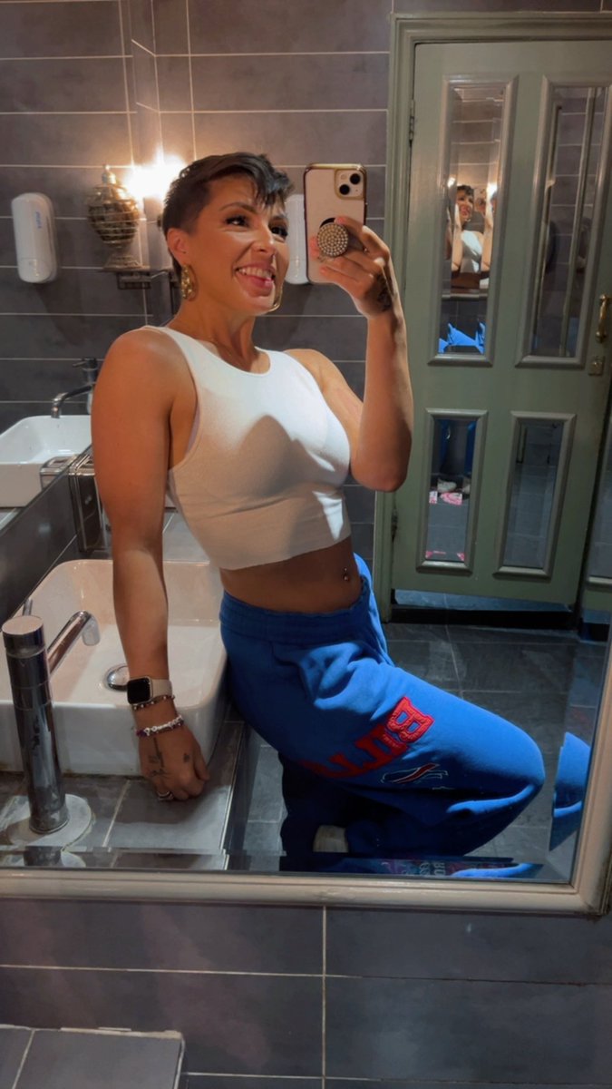 Go bills

#BillsMafia