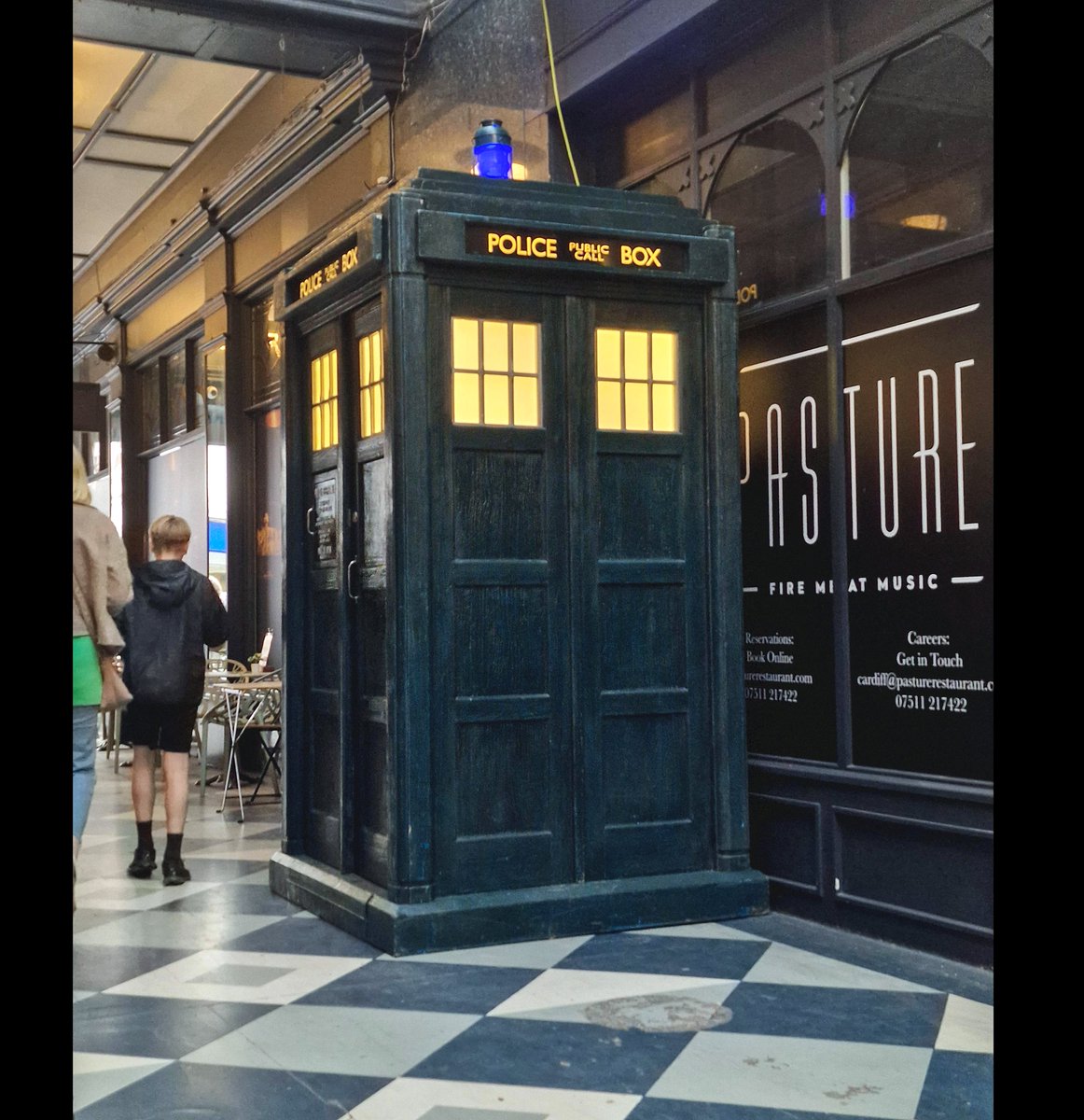 TARDISman550's tweet image. So this weekend the TARDIS was on display at the Cardiff's High Street Arcade to celebrate the citys 70th 

decided would be a good photo to comp my custom box into 

Rendered in keyshot

Enjoy folks 

#TARDIS #DoctorWho #3DModel  #anniversary #RussellTDavies #Photoshop