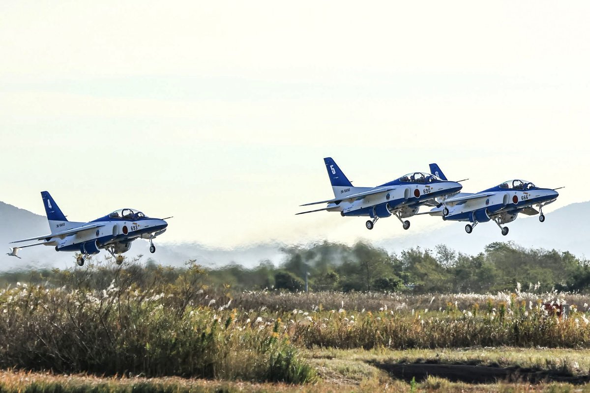ohmagari84's tweet photo. 2025/11/02

入間基地航空祭展開

#ブルーインパルス https://t.co/fiJYTOMY8W
