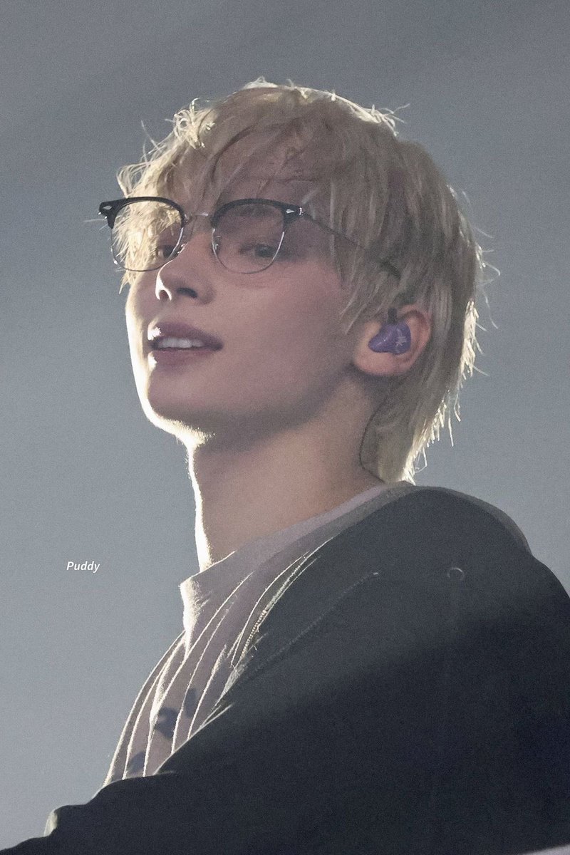 hueningkai pics tweet media