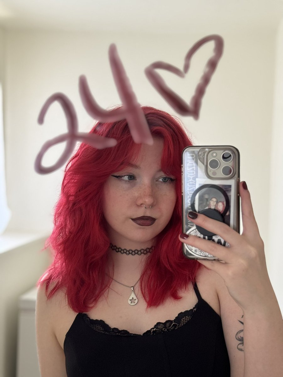 malwhateverrr's tweet image. &amp;lt;3