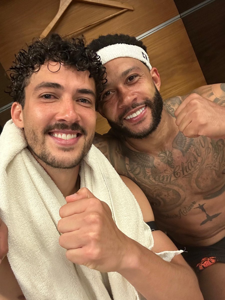 Selfie dos autores dos gols desse domingo! 🤩🖤👊

#VaiCorinthians