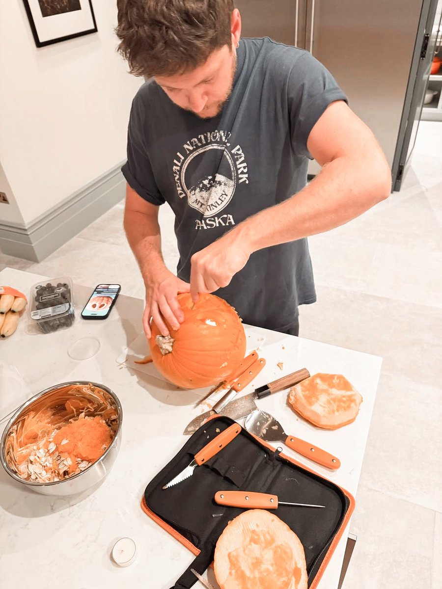 ⠀
⠀
𝗜𝗡𝗦𝗧𝗔𝗚𝗥𝗔𝗠.
𝟣𝟥 𝗆𝗂𝗇𝗎𝗍𝖾𝗌 𝖺𝗀𝗈.

@𝗯𝗹𝗮𝗶𝘀𝗲𝘄𝗲𝗯: AUTUMN (1/2).
♥︎ 𝗅𝗂𝗄𝖾𝖽 𝖻𝗒 𝟭𝟮𝟭𝟵𝟯𝟴𝟯𝟵.