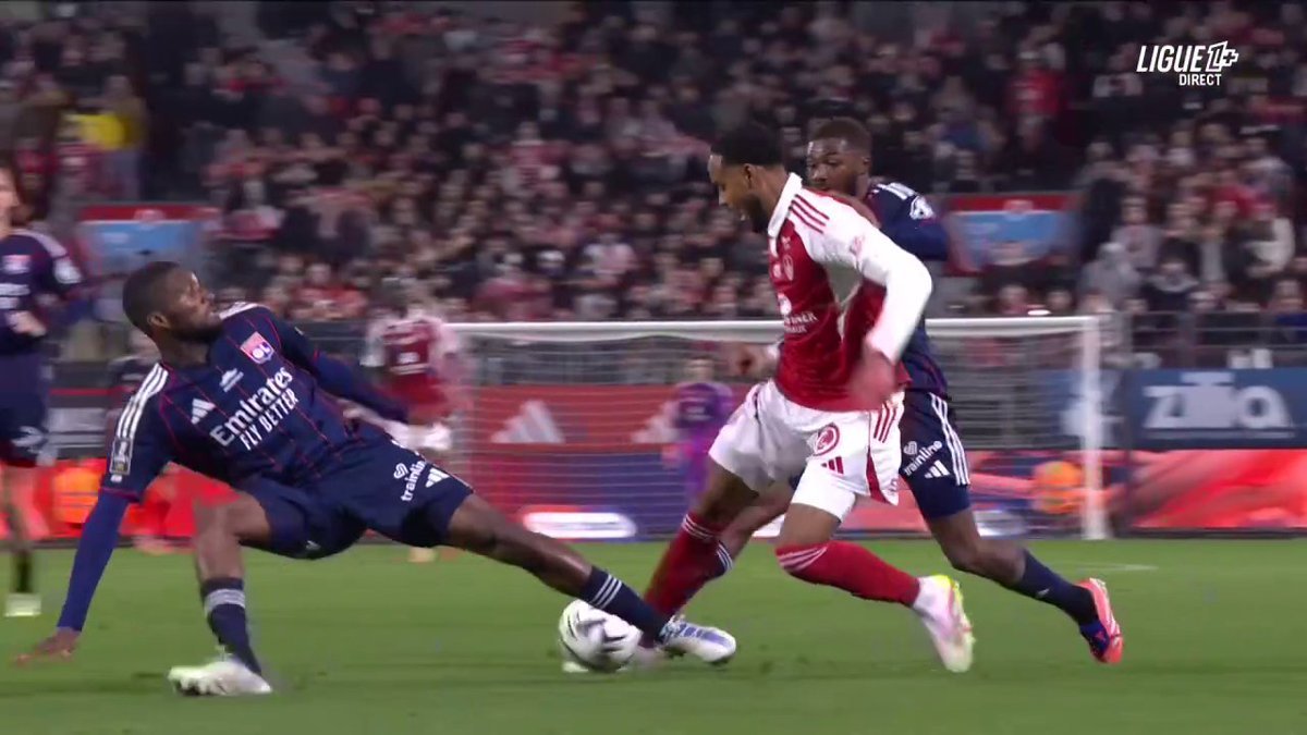 footmercato's tweet image. 