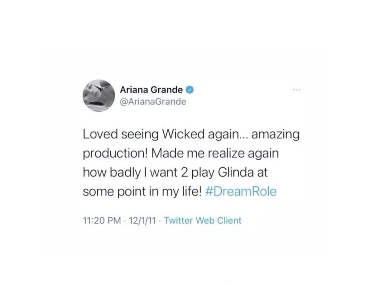 TeamArianaHQ's tweet photo. this tweet is so important. https://t.co/MQrf8683mL