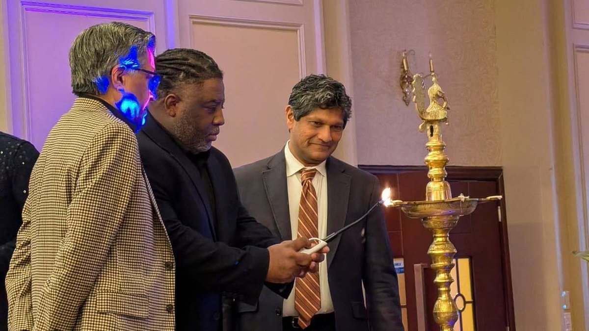jay_chaudhuri's tweet image. Honored to join Mayor Pro Tem Michael Holmes of High Point (@Holmes4HP2019) as special guests at the India Association of the Triad’s (@IATNC) Diwali celebration. This year, may we especially find light over darkness.

#HappyDiwali #Diwali2025 #happydiwaliyall