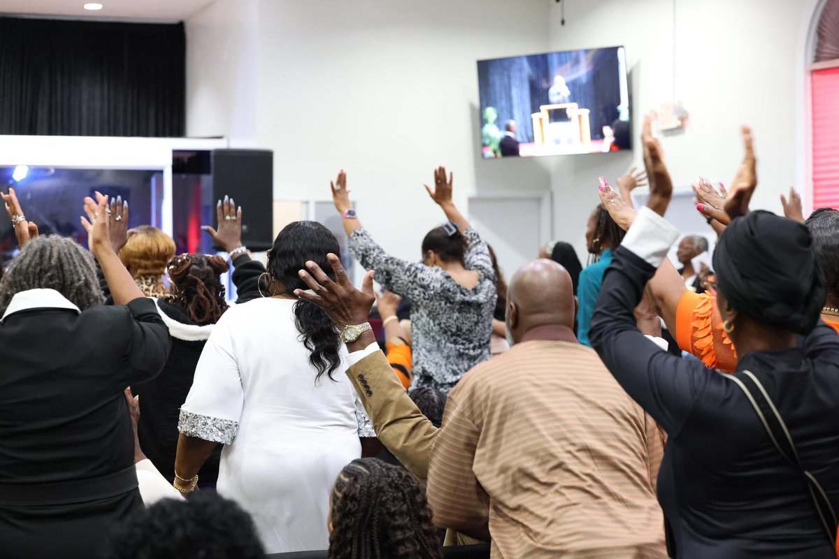 Robert Stephens III tweet media