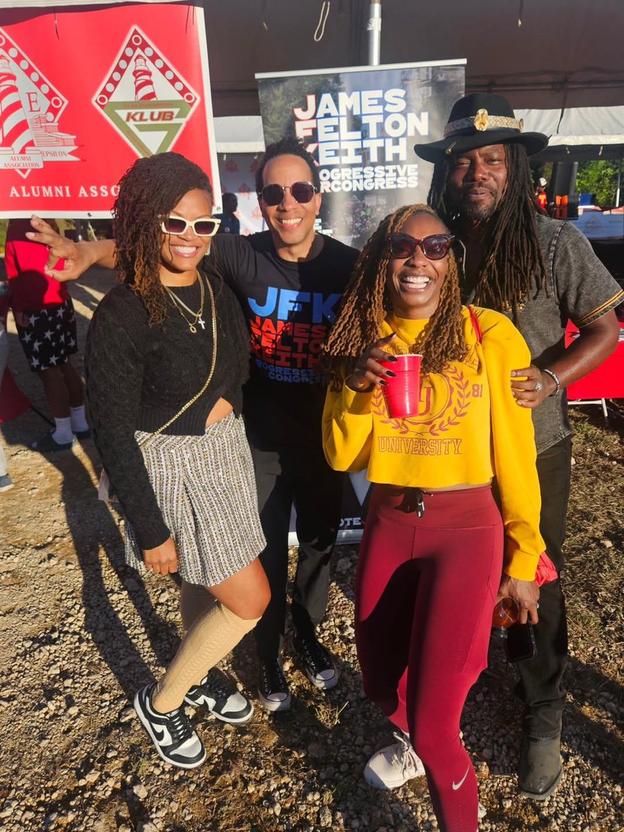 JFKii's tweet photo. We had to bring https://t.co/BkEo1avzTq home to @TuskegeeUniv homecoming
❤️💛 #WeOweUS https://t.co/Gp5TrC2FjH