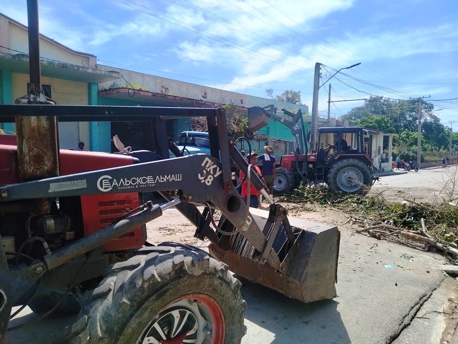 RAOCuba's tweet photo. Domingo de Recuperación en #Guantánamo #JuntosPodemosMás #PoderPopular #Cuba #FuerzaGuantánamo #FuerzaCuba. https://t.co/QOkI7O2OEJ
