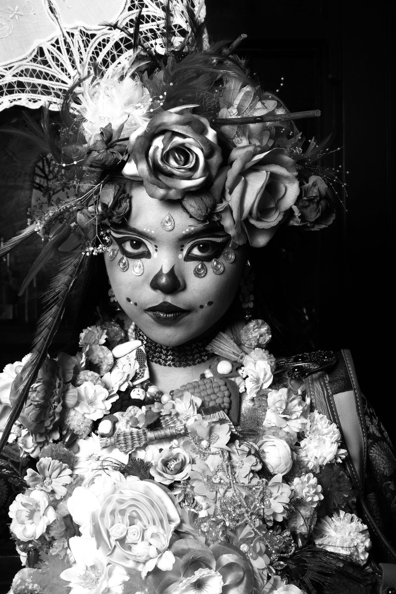 Day Of The Dead
London, England

Day Of The Dead procession, Columbia Road, London.

#dayofthedead #London #columbiaroadflowermarket #columbiaroad #halloween #mexican #londondayofthedead #portrait #portraitphotography #DiaDeLosMuertos #DiaDeMuertos #sugarskull #sugarskullmakeup