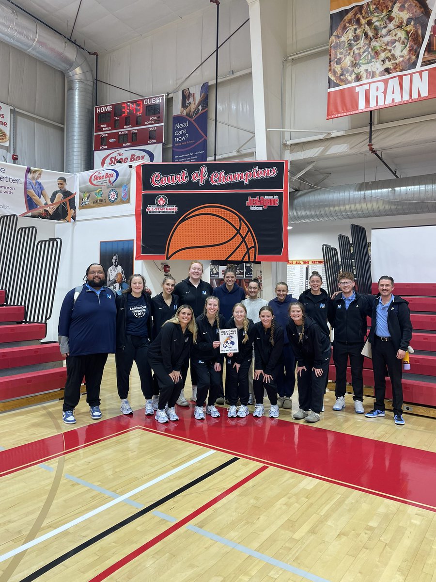 MidMichWbb's tweet image. Lady Lakers go 2-0 to start the season in the Wisconsin Dells! Awesome team trip! #JUCOPRODUCT #womensbasketball 
#ridethewave