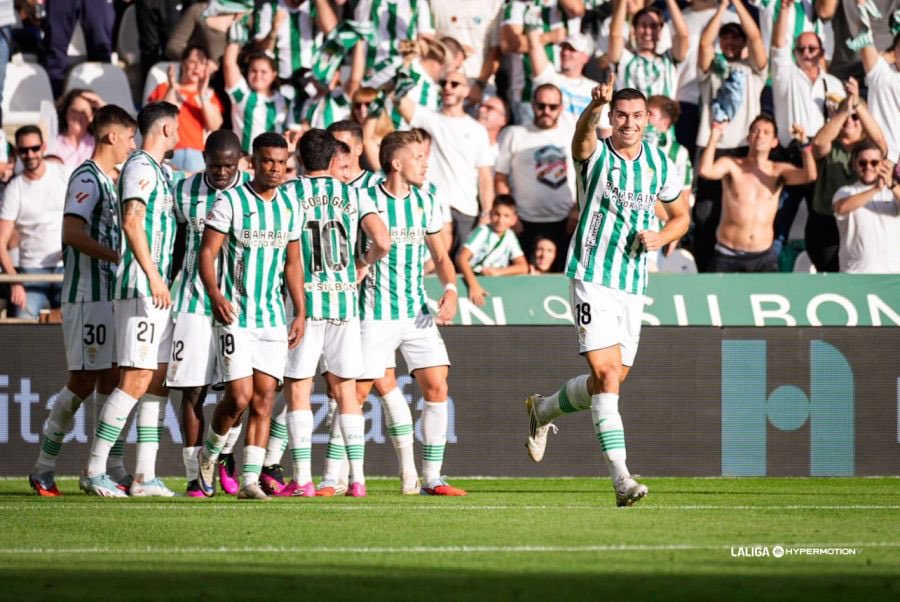 El <a href="/CordobaCF_ofi/">Córdoba CF</a> mete la directa y ya es el equipo más en forma de la LaLigaHypermotion en las últimas 5 jornadas. 

Los de Iván Ania, que no pierden desde el 14 de septiembre, se meten en zona de playoff.