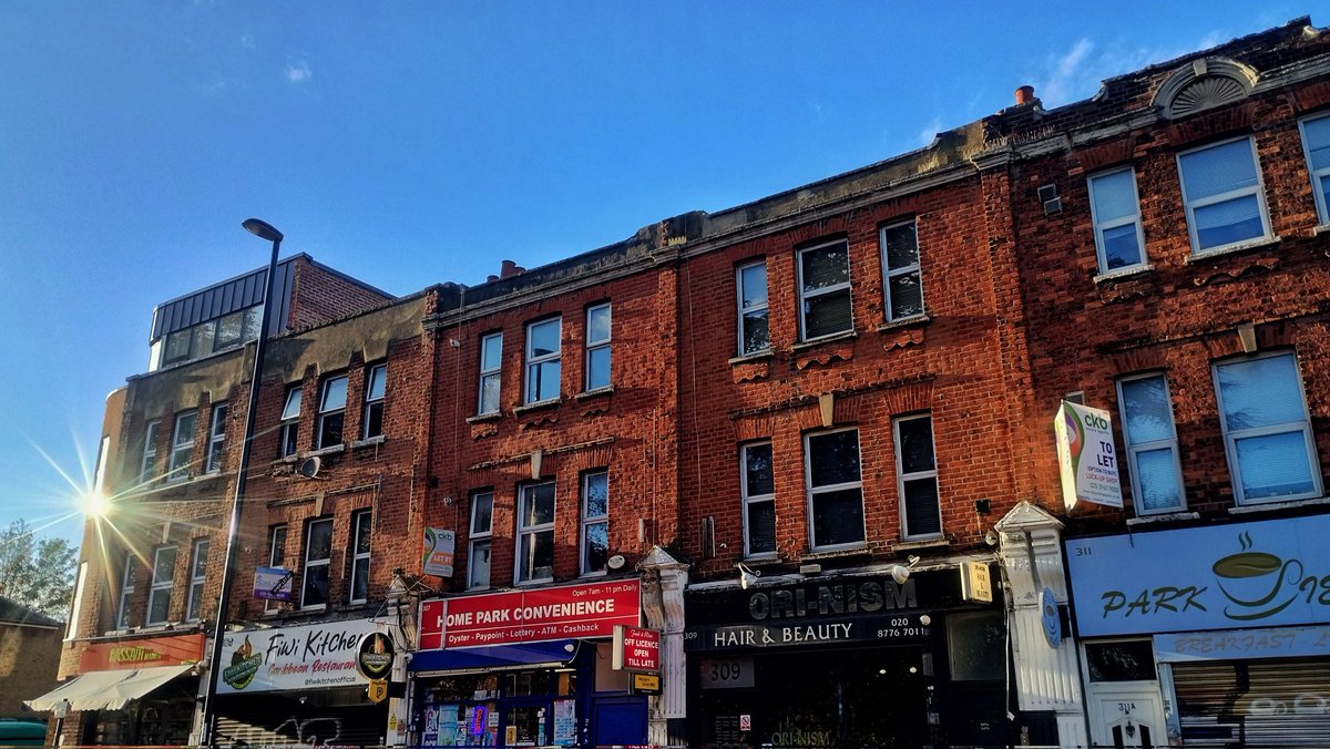 Archoptical tweet media