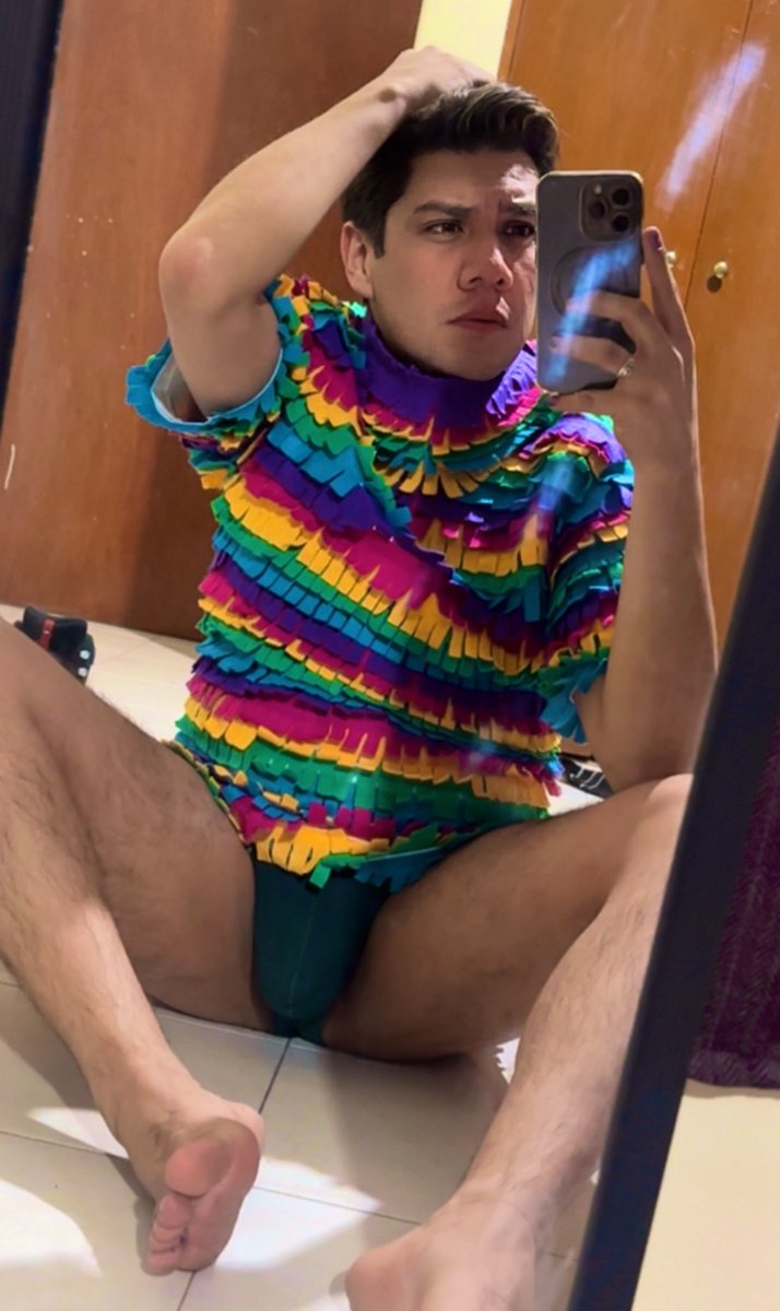 Tu pones el dulce yo el truco. 🍭