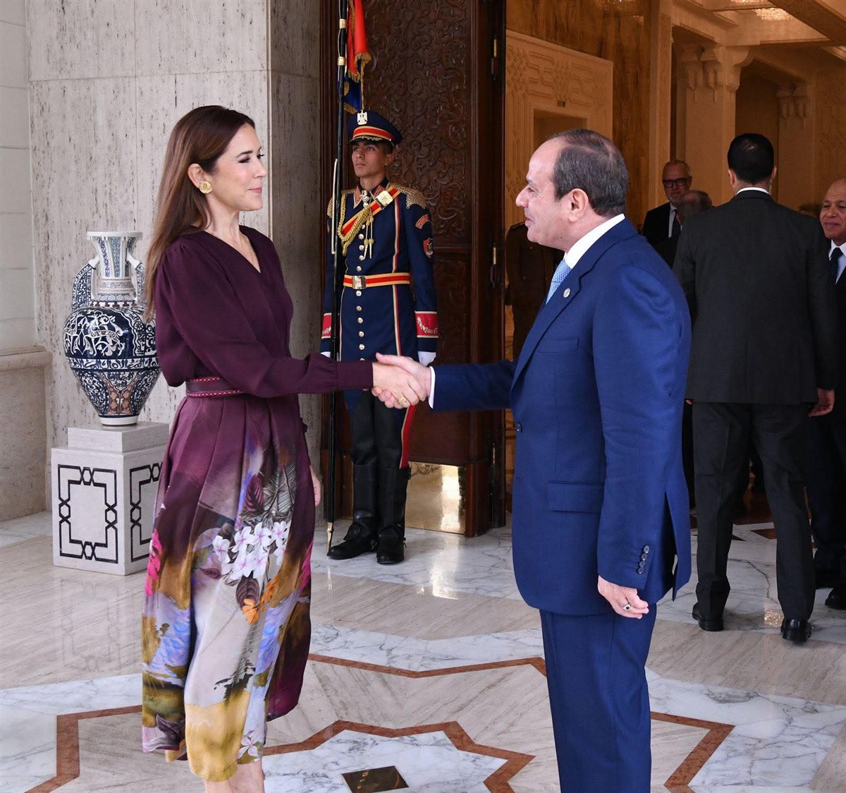 بوابة الوفد| بعد مشاركتها في حفل افتتاح المتحف.. الرئيس السيسي يستقبل ملكة الدنمارك 