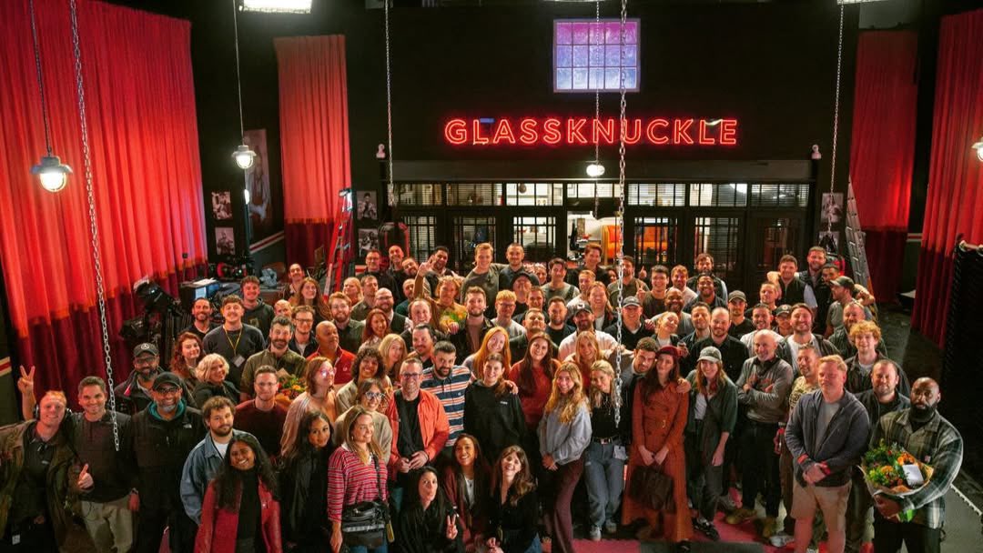 LeftKidney4Theo's tweet image. Congratulations to Theo James and the cast and crew of The Gentlemen season two! 

📸 pekkarinenanu on Instagram