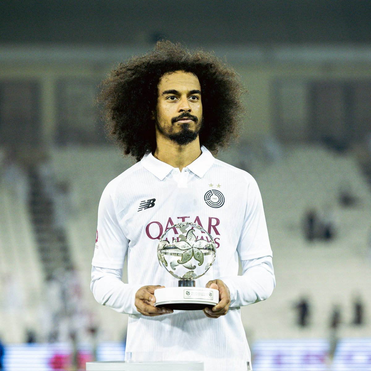 🇶🇦 أكرم عفيف في الدوري القطري هذا الموسم |

🏟️ لعب (8) مٌباريات
• 🎯 ساهم بـ(7) أهداف
• ⚽️ سجل (4) أهداف
• 🅰️ صنع (3) أهداف 

#StatusARB