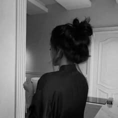 ᥫ᭡

.
                 𓆪͢͢: 🦋

.

بصيرة الإنسان احساسه الداخلي دائما🧡🌾..