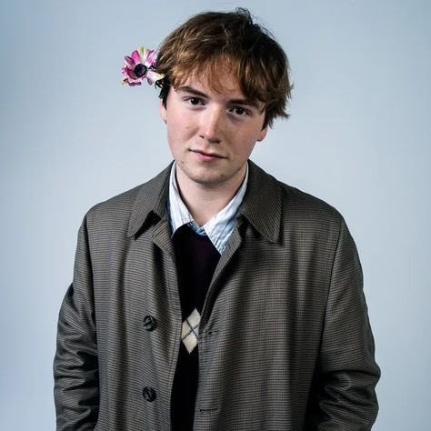 Mischief_RPG's tweet photo. 【 Cherche recherche RPG 】

☞ 𝐏𝐄𝐓𝐄𝐑 𝐏𝐄𝐓𝐓𝐈𝐆𝐑𝐄𝐖
         Peter Pettigrew 

         ⤷ gryffondor

— sang au choix
— 6e année

sources proposées :
•  Cooper Hoffman (gauche)
•  Lewis Capaldi (droite)
•  Maxwell Acee Donovan 
•  Autre au choix

⠀⠀ https://t.co/PdckWwfkke