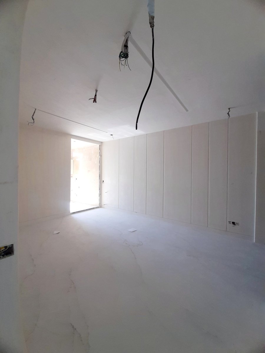 lapetiteprincea's tweet image. قابهای خالی از پروژه‌ مِلو :)