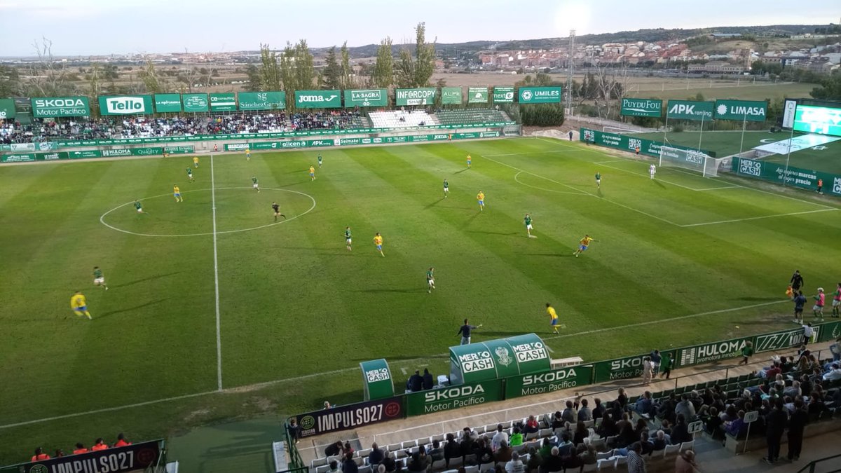 🔴 FINAL TERCERA RFEF

<a href="/CDSonseca/">C.D. Sonseca 🔴</a> 1 - 1 <a href="/CDPedroneras/">C.D. Pedroñeras</a> 
<a href="/HuracanBoficial/">C.D. Huracán de Balazote - Oficial</a> 2 - 1 <a href="/CPVillarrobledo/">Don Octavio CP Villarrobledo 🐺❤️💙</a> 
<a href="/CD_Toledo/">C.D. Toledo 🦅💚⚪️</a> 1 - 0 <a href="/Cflasolana/">CF La Solana</a> 

La victoria por la mínima del Toledo mantiene una jornada más su pulso en el coliderato con el Manchego