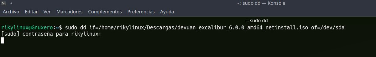 Gnuxero_ar's tweet image. #Devuan #excalibur #gnu #linux #initfreedom

Creando el pen booteable con dd
📷