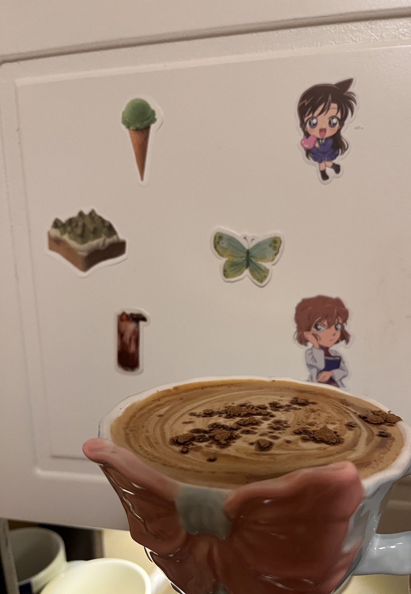 فلات وايت بالقرفة والعسل🩶🍂