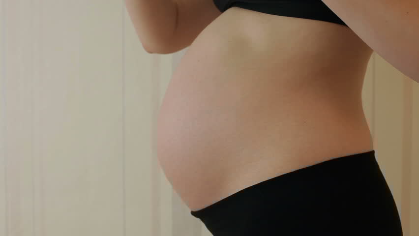 FascinatingZee's tweet image. "Baby number 3 is growing.