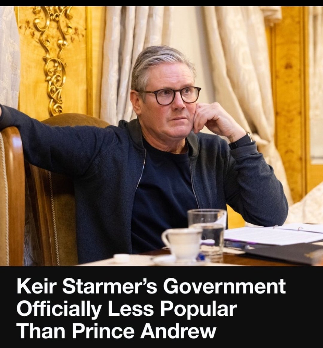 MariaMo32975161's tweet image. Grok says compares weight of items bought with purchased. Stops shop lifting? Most shop lifters don&apos;t pay for the shop item! Clearly a system for portion control whatever. Ration books?#StarmerOutNow #surveillance #statecontrol