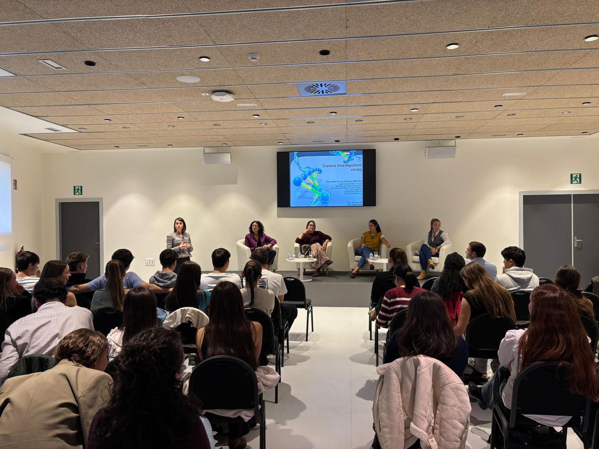 Como Investigadora Ramón y Cajal <a href="/CienciaGob/">Ministerio de Ciencia, Innovación y Universidades</a>
&amp; Facultad Derecho <a href="/deusto/">Universidad Deusto - Deustuko Unibertsitatea</a> ha sido un placer transmitir a los estudiantes de Derecho mi experiencia como Investigadora-Docente en el seno del "Taller de vivencias en clave jurídica" organizado por <a href="/DeustoAlumni/">DeustoAlumni</a> y Derecho <a href="/deusto/">Universidad Deusto - Deustuko Unibertsitatea</a>