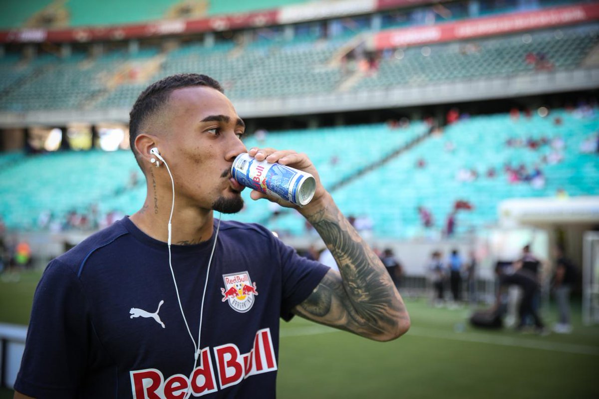 RedBullBraga's tweet image. Extra energy! ⚡

📸Ari Ferreira 

#RedBullBragantino #ForçaInterior