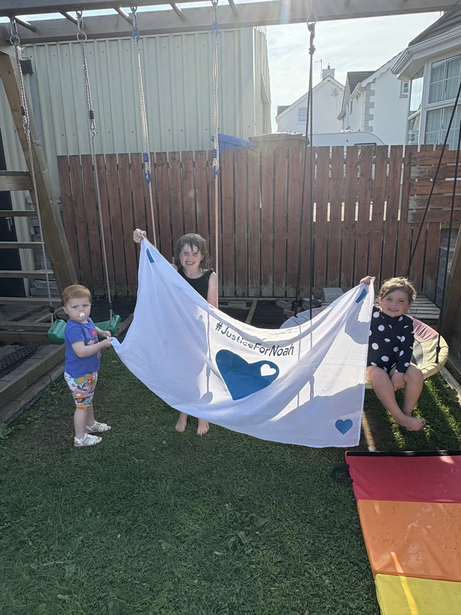 LucyQ1994's tweet image. #week280
#justicefornoahtruthforfiona 
#noahsarmy💙⚡️