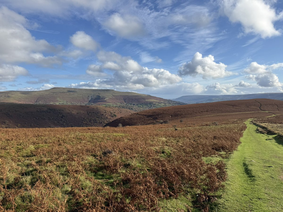 In the hills above Llangors. Glorious glory. What a walk. 😍