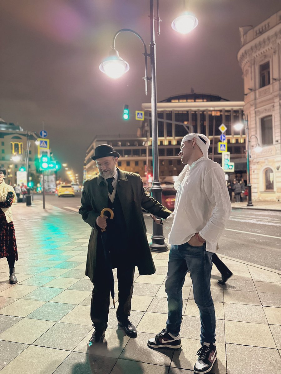 Пообщался вчера с Фрейдом, сошлись на его графомании