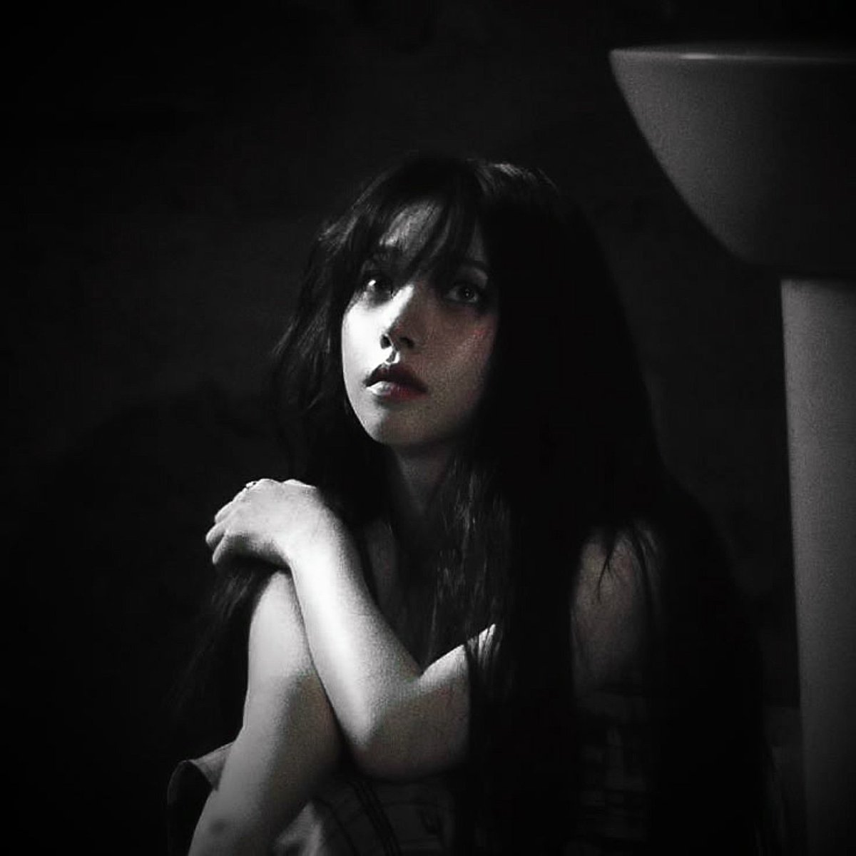 minjesolecito's tweet photo. made a humble contribution to 25' @aespaficfest with a scrap i wrote when i felt sad and couldnt sleep i think it ended up being pretty okay❤️
9,3k ish words
jmj
❗️MAJOR CHARACTER DEATH, implied suicide, childhood trauma rated E but if you wanna, go ahead
https://t.co/G7vGLMx2nb https://t.co/vzK9JFs0d7