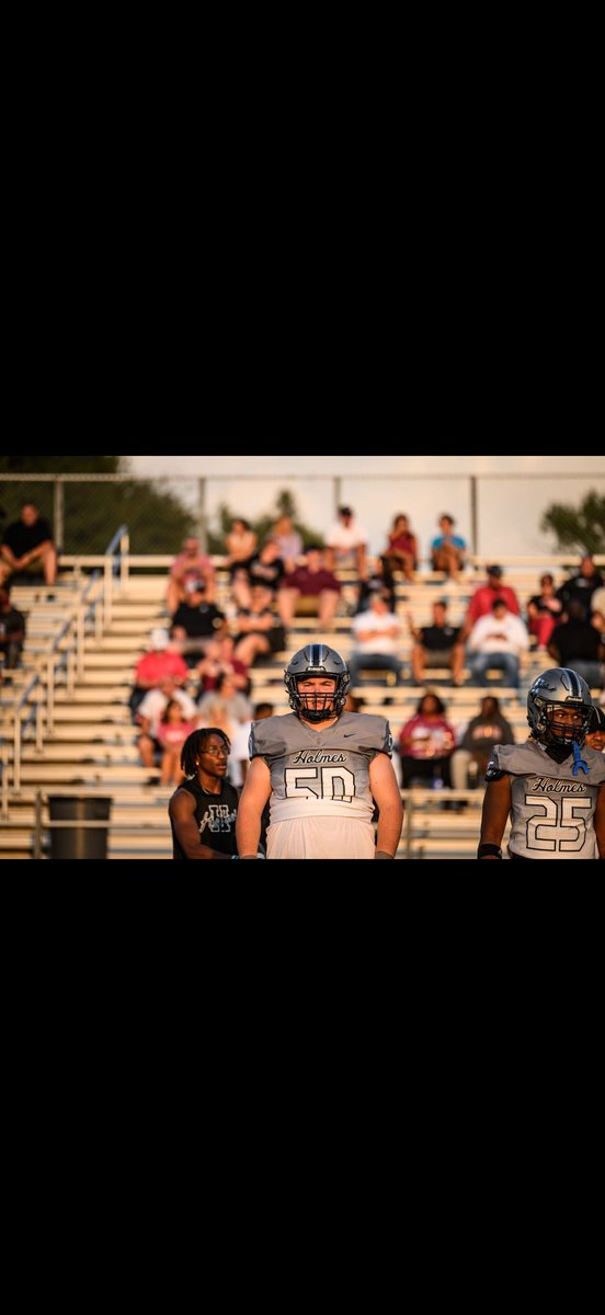 Full season highlights!! - hudl.com/v/2T7t27
<a href="/CoachWood_HCC/">Marcus Wood Sr.</a> <a href="/CoachJones_75/">Jermaine Jones Jr</a> <a href="/CoachKam3/">Kameron Myers</a> <a href="/MSJUCOREPORT/">MS JUCO FOOTBALL™️</a> <a href="/JuCoFootballACE/">JuCo Football Forer</a>