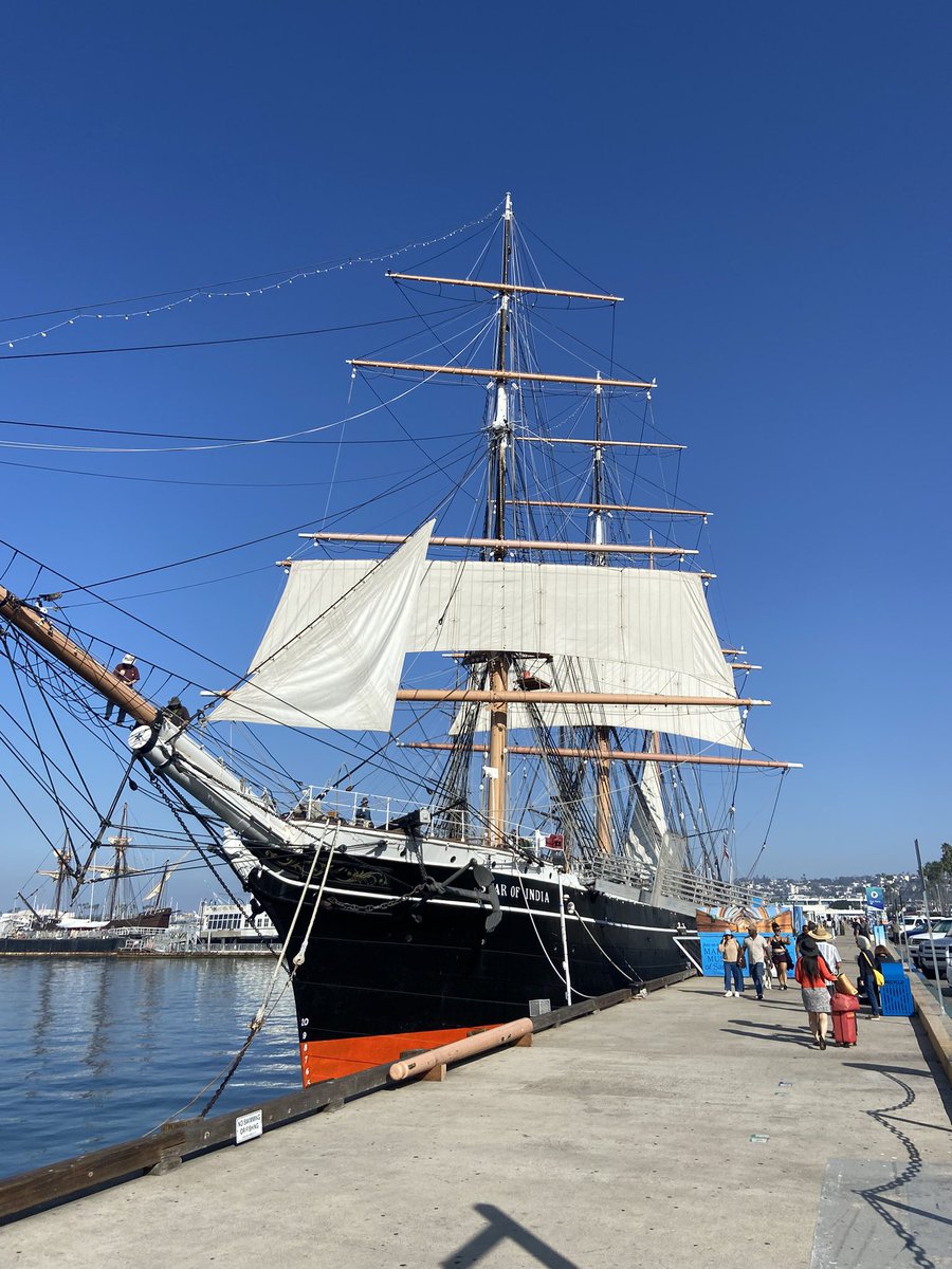 ThomasE_Kearney's tweet image. I have a whole day to good around in San Diego. First stop: @sdmaritime! #mmsd #BC25