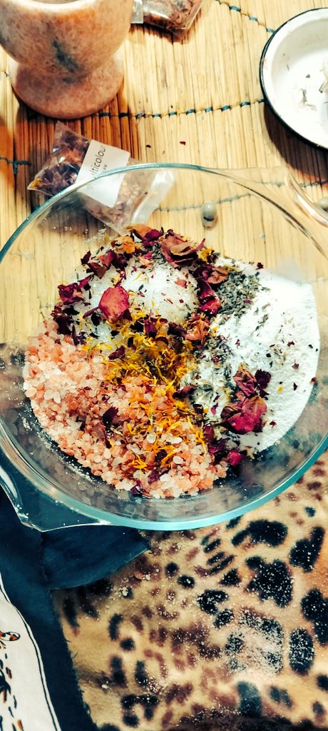 PCMofokeng's tweet image. 🌻♥️🌿🍃