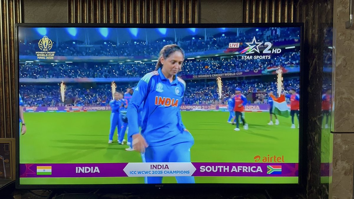 anujthinks's tweet image. Girls the great , congratulations India . #WomensWorldCup2025