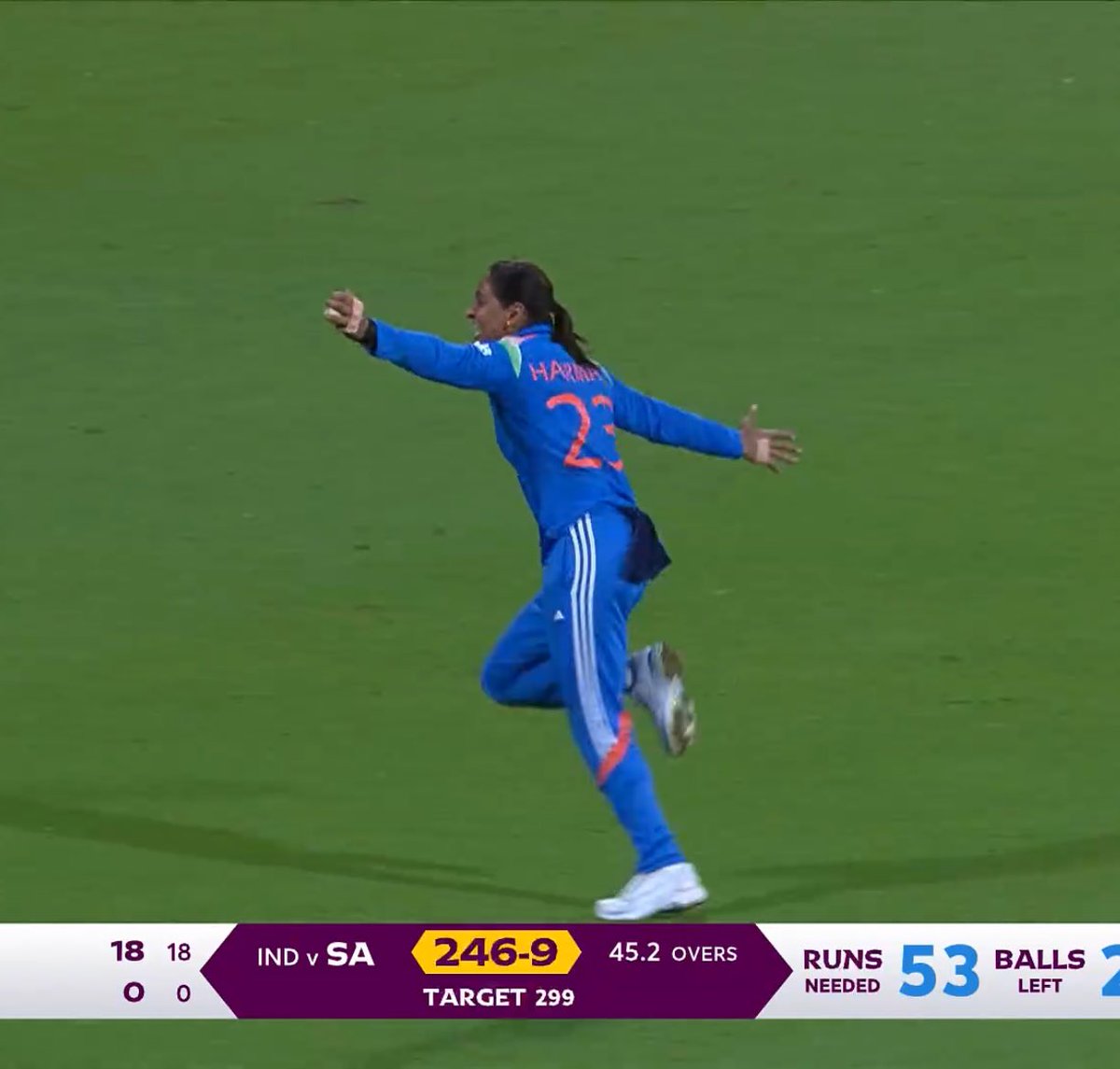 theadityatweets's tweet photo. Something poetic about Harmanpreet Kaur taking that last catch for India to win the worldcup.

Congratulations everyone 🇮🇳🇮🇳🇮🇳🇮🇳🇮🇳

#CWC25 https://t.co/ORnZRbMm16