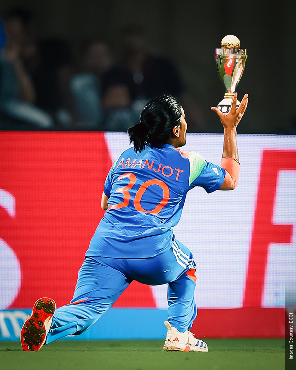 DelhiCapitals's tweet image. THE MOMENT THAT WON IT 🇮🇳💙