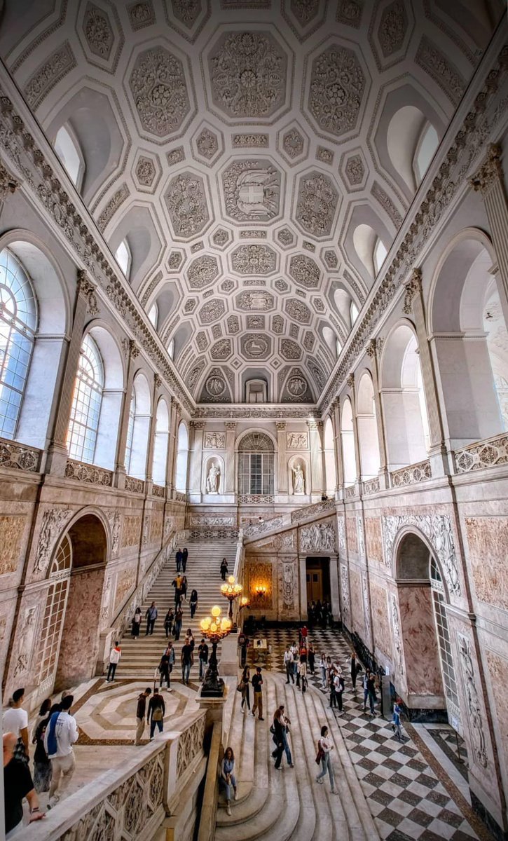 PalazzoRealeNapoli tweet media