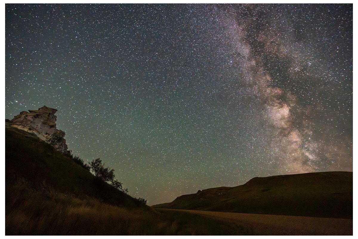 Happy birthday ⁦<a href="/NorthDakota/">North Dakota Tourism</a>⁩ 🎉 🥳 you don’t look a day past 💯 

Blessed to call these sky’s home!! Hands down some of the best viewing on the planet! I grew up under these sky’s, and I am grateful for everything it’s offered!        

#ndwx #northdakotaskys