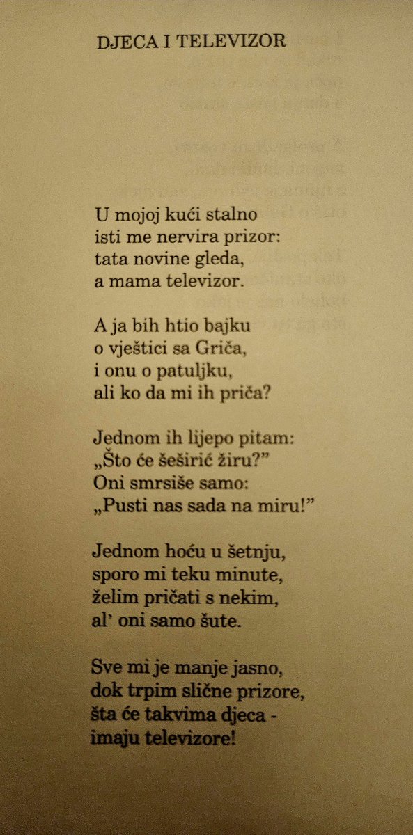 komentatoricaba's tweet photo. Šimo Ešić
Samo umjesto televizora trebaju biti mobiteli https://t.co/mj7eP29hva