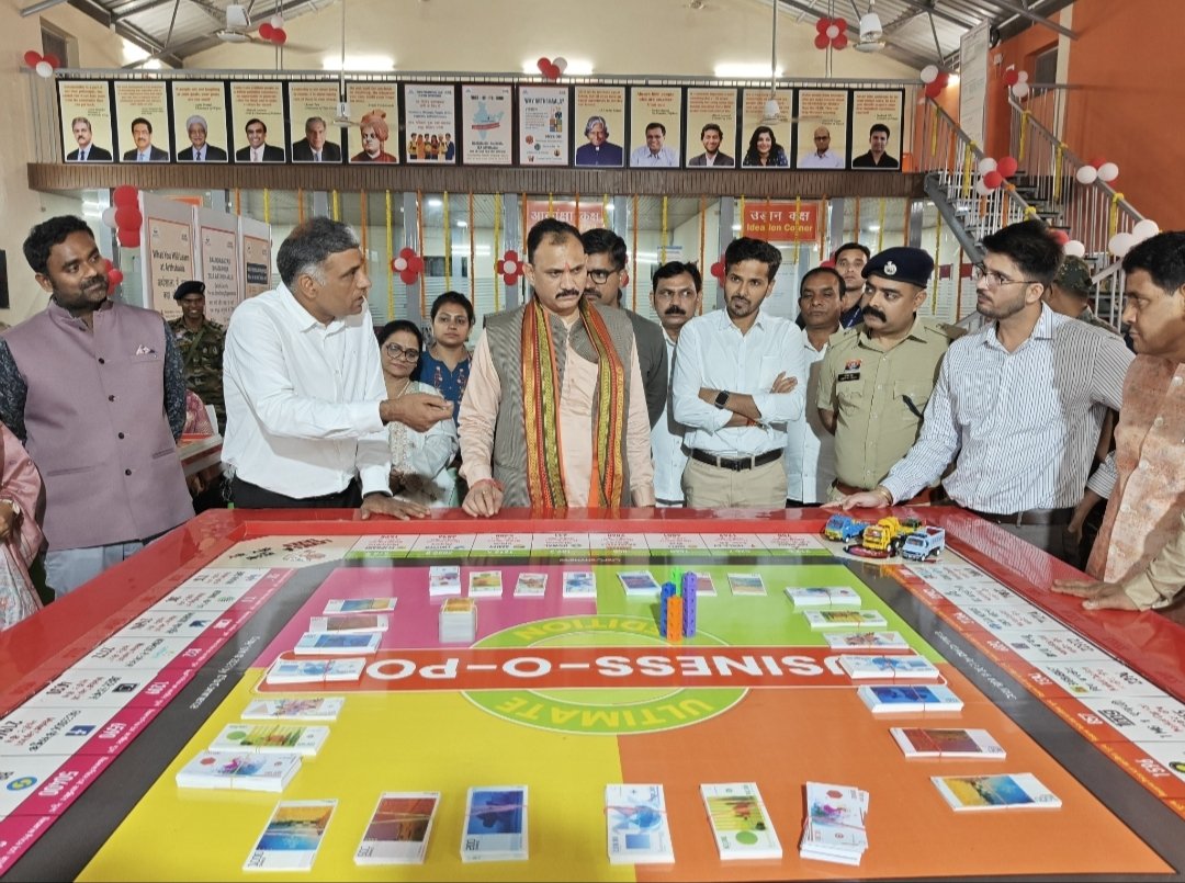BalodaBazarDist's tweet photo. प्रभारी मंत्री श्री @ShyamBihariBjp एवं राजस्व मंत्री श्री @tankramvermabjp ने जिला वित्त प्रयोगशाला का किया लोकार्पण। 1/2
@DeepakSoni_1
#balodabazar
#financelab https://t.co/P2DU8ocy0o