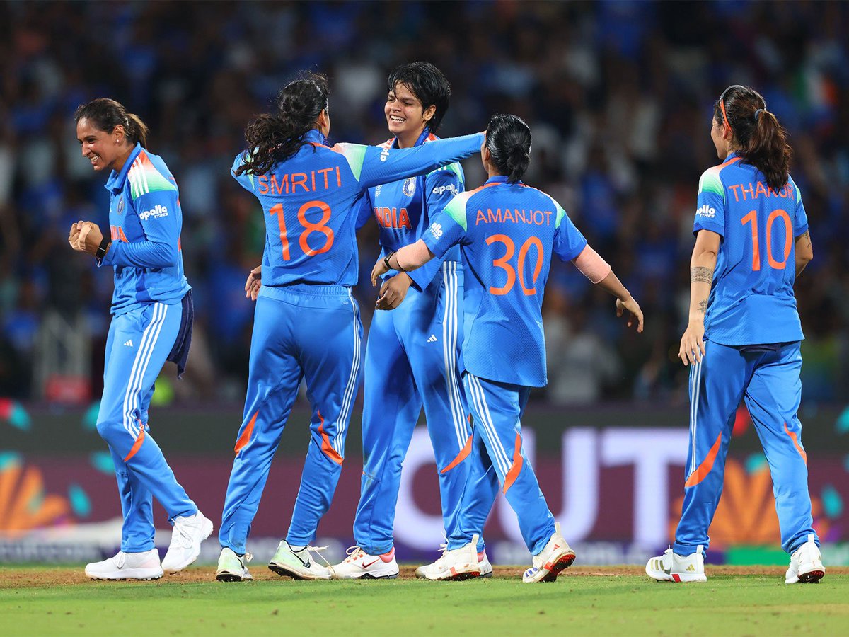Shafali's redemption, Deepti's all-round excellence shine as India secure first-ever Women's World Cup title

Read <a href="/ANI/">ANI</a> Story | aninews.in/news/sports/cr…
#WomensWorldCup2025 #India #ShafaliVerma #DeeptiSharma