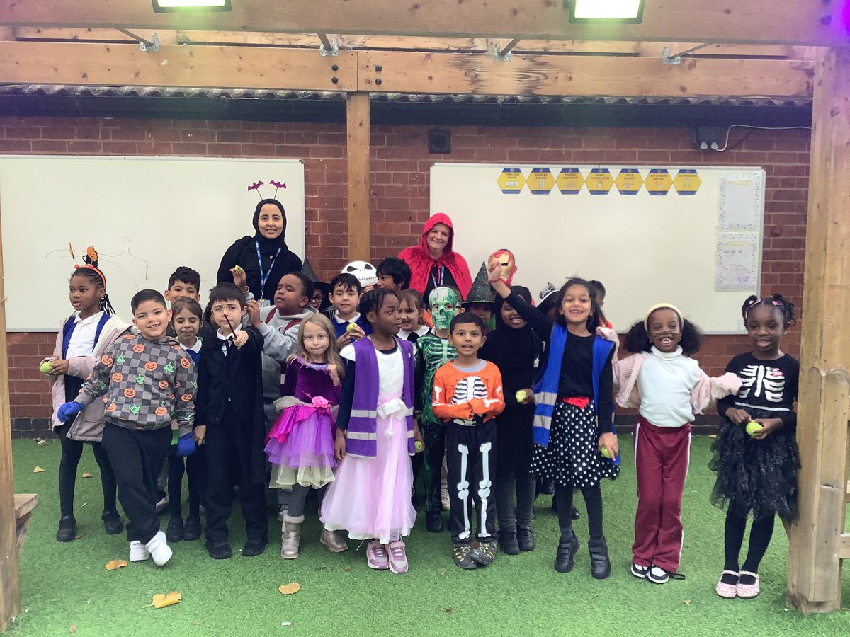 We enjoyed Spooky Stories Day in Year 2! 👻🎃 <a href="/HazelSchool/">Hazel Community Primary School</a>