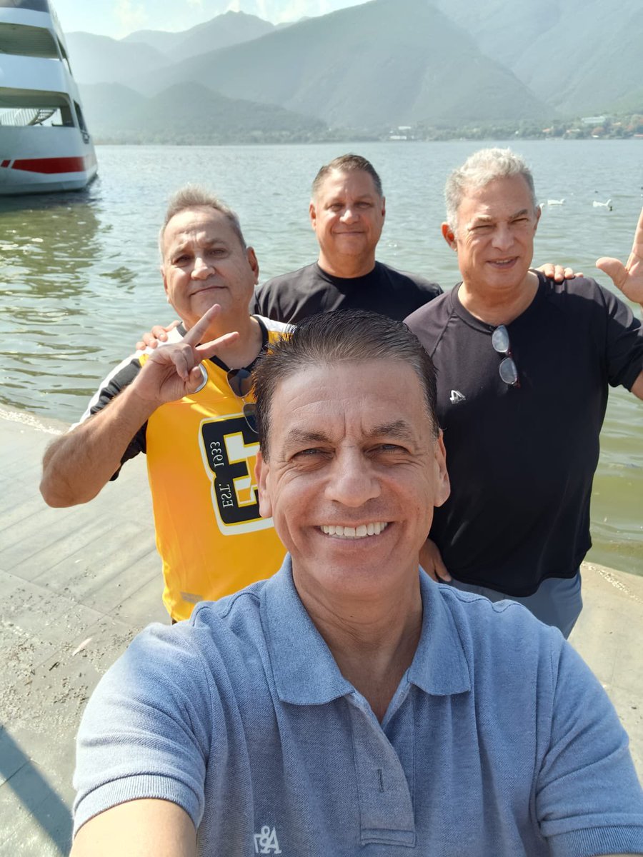 #foximpactonfl Here We Go Steelers! 
Saludos desde la Presa de la Boca , Santiago , NL