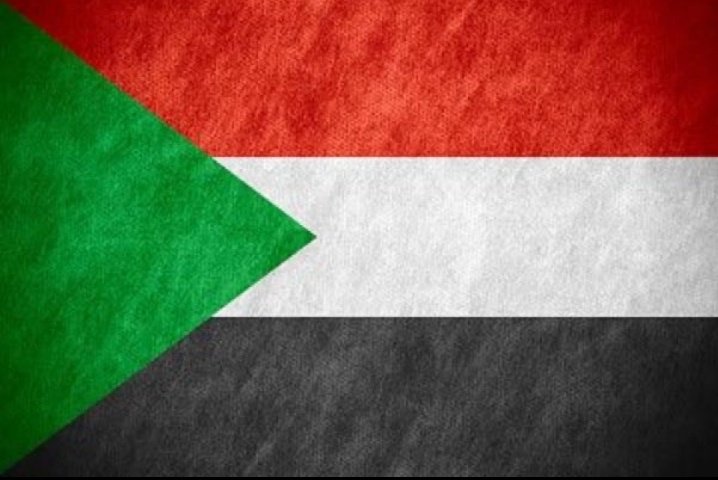 ابدًا ما توقفو تتكلموا عن #السودان  #الفاشر ما تريند و خلاص 

كل منشوراتكم عندها صدى وتأثير ، استمروا للضغط على الطغاه 

شارك ، علق ، تضامن ، اكتب 
#انقذوا_السودان 
#أنقذوا_الفاشر 
#SaveSudanFromUAE