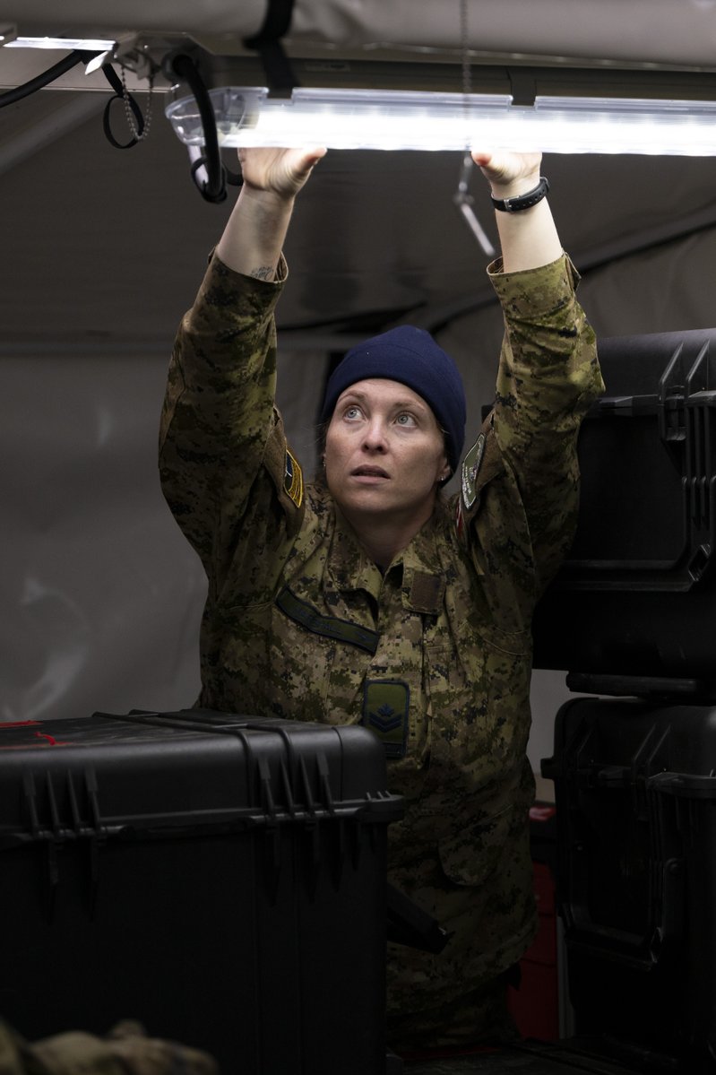 NATOMNBLatvia's tweet image. Our forces arrive in the Latgale region for #RESOLUTEWARRIOR. We will train alongside Latvian partners to strengthen regional defence and deter aggression.
 
You may see our vehicles on the roads — thank you for your patience and support! 

#BalticDefence #DeterAndDefend